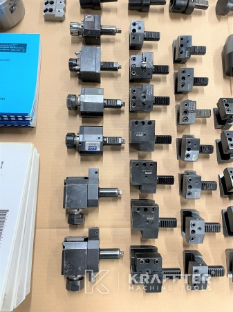Accessori, attrezzature e strumenti su Tornio CNC ad autoapprendimento SCHAUBLIN 125 R-TM 20689-981