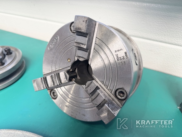 Accessori, attrezzature e strumenti su Rettificatrice cilindrica CNC JONES & SHIPMAN Ultramat-X 90084