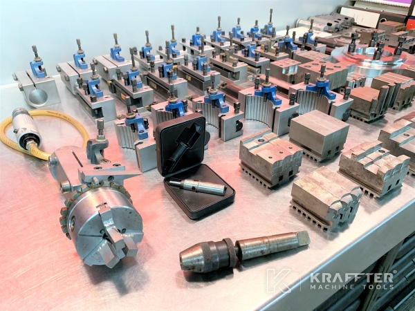 Accessori, attrezzature e strumenti su Tornio CNC ad autoapprendimento DMT KERN Status 20689-933