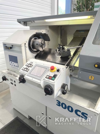 Tornio CNC ad autoapprendimento in vendita GDW 300 CS 90069 Macchine utensili d'occasione