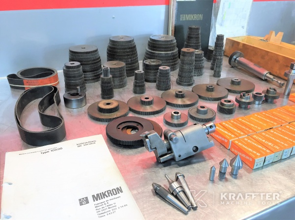 Accessori, attrezzature e manuali utente su MIKRON 102.05 MPS 20689-876 presso KRAFFTER