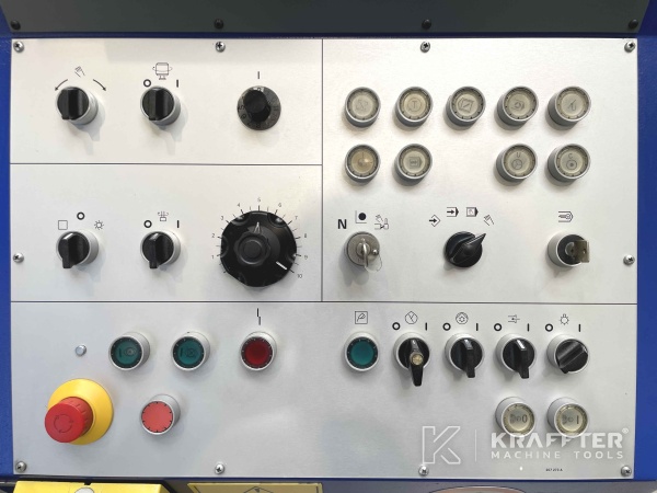 Targa segnaletica Rettificatrice a coordinate CNC HAUSER S35-400 presso KRAFFTER 90064