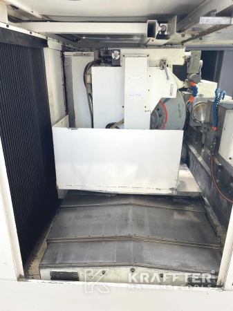 Rettificatrice cilindrica CNC a assistenza digitale OKUMA GP-26T II 20690-023