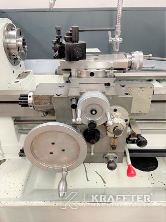 Lavorazioni meccaniche di precisione - Tornio convenzionale d'occasione SCHAUBLIN 135 20689-978