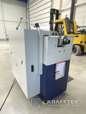 Macchine industriali per tornitura Tornio CNC ad autoapprendimento SCHAUBLIN 225 20690-007