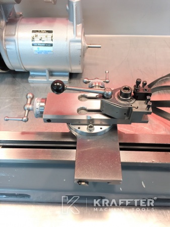 Tornio di precisione SCHAUBLIN 70 20689-920 Macchine utensili d'occasione presso KRAFFTER