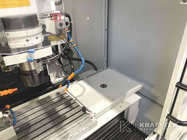 Rettificatrice a coordinate CNC servoassistito HAUSER S 35 - 400 20690-043 presso KRAFFTER Machine Tools